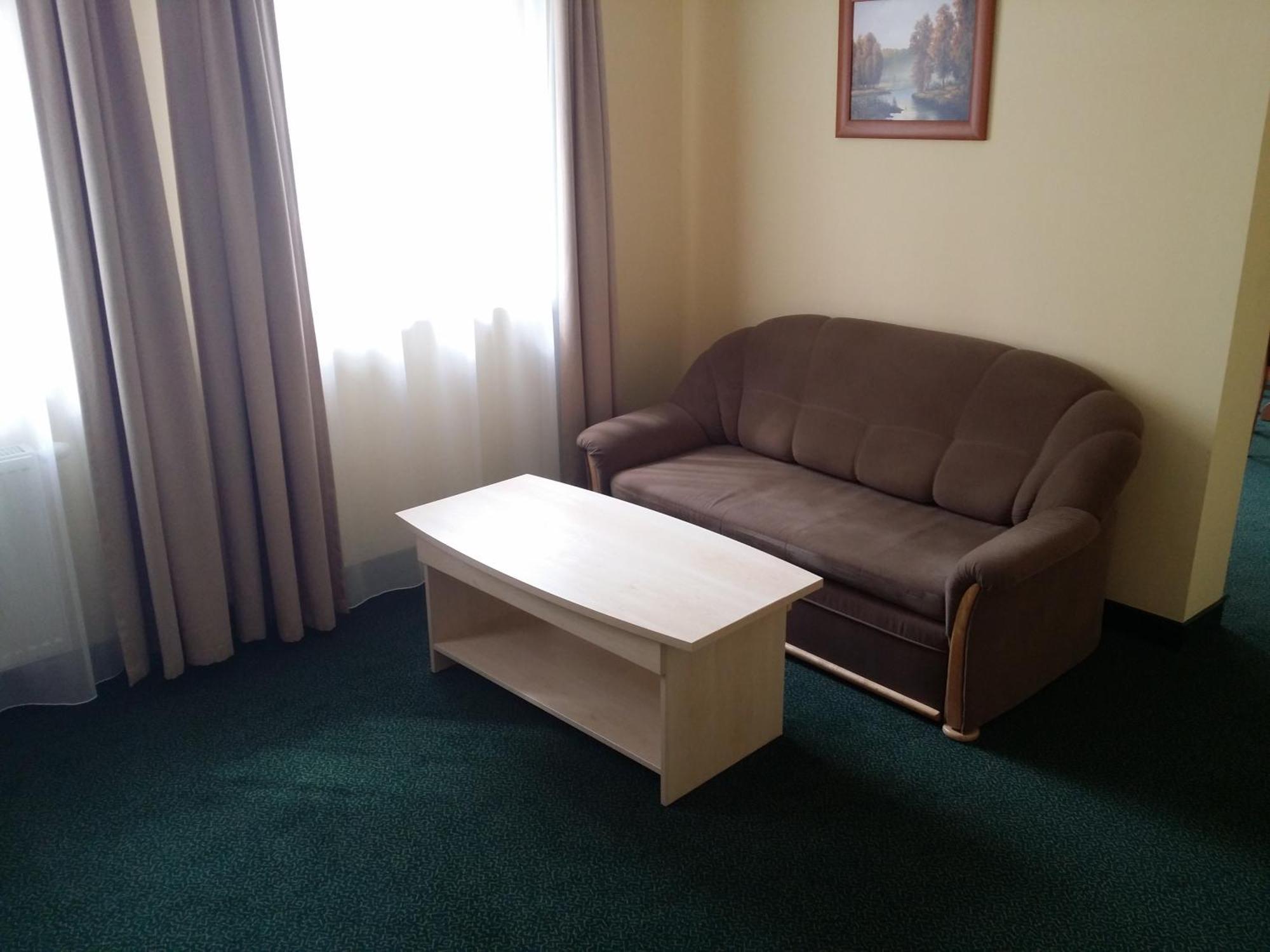 Hotel Wodnik سلوك المظهر الخارجي الصورة